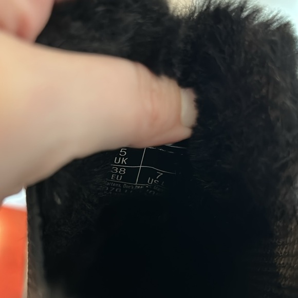 Dr. Martens Light Pink Faux Fur Lined Slip On Boots, Size US 7 - Picture 6 of 6